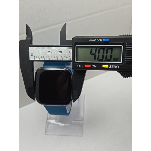 Fitbit Versa 2 Smartwatch Gray 40mm Alexa WR50M Always On Display W/ Charger - Picture 5 of 11